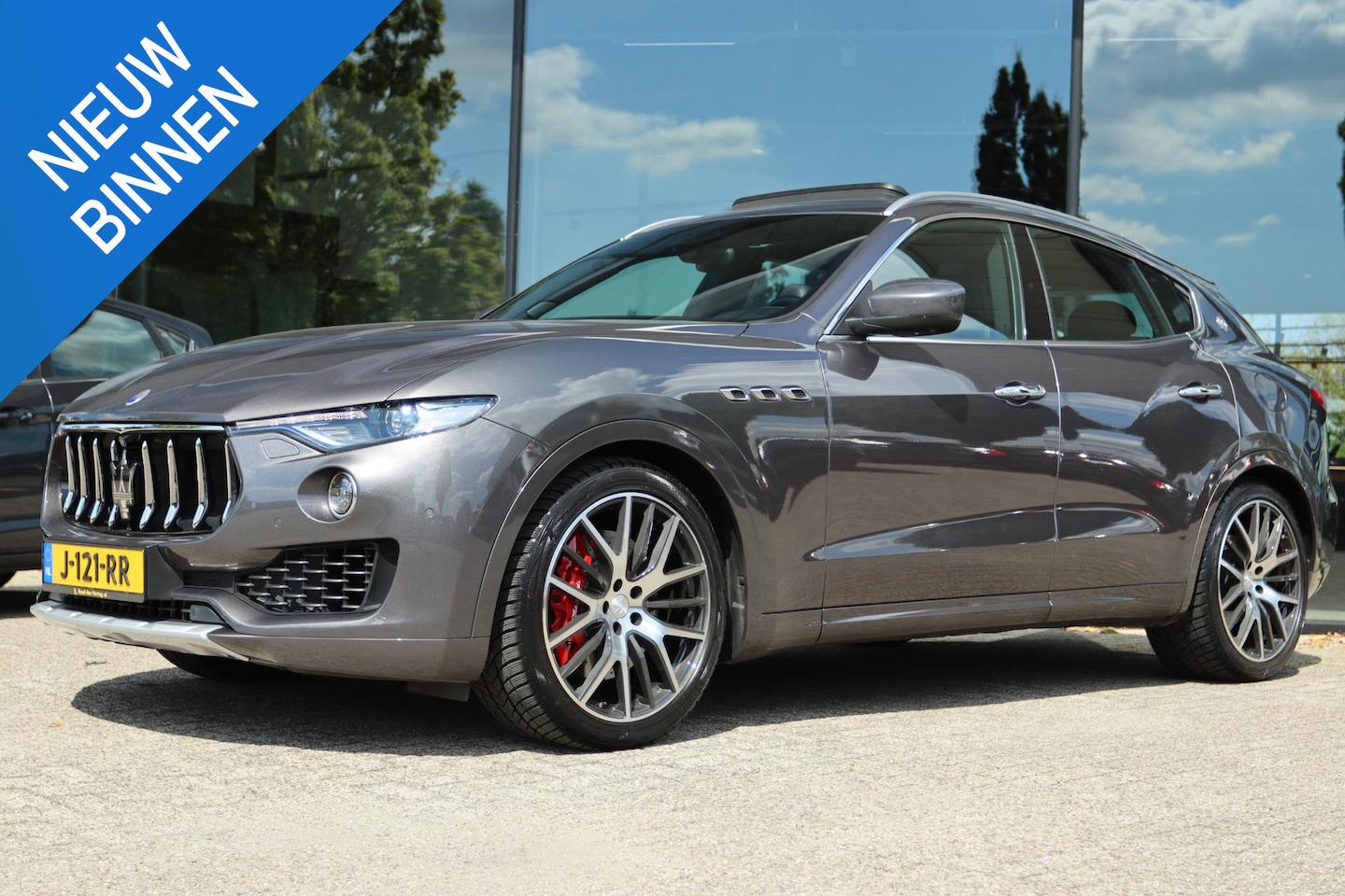 Maserati Levante - 3.0 V6 S AWD GRANLUSSO | PANO | CARPLAY | LEDER | BOWERS&WILKINS | LUCHTVERING | MEMORY - AutoWereld.nl