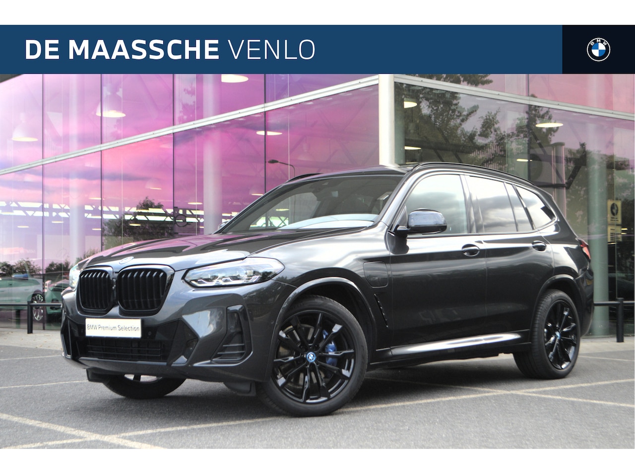 BMW X3 - xDrive30e M Sport Automaat / Panoramadak / Sportstoelen / Comfort Access / Head-Up / LED / - AutoWereld.nl