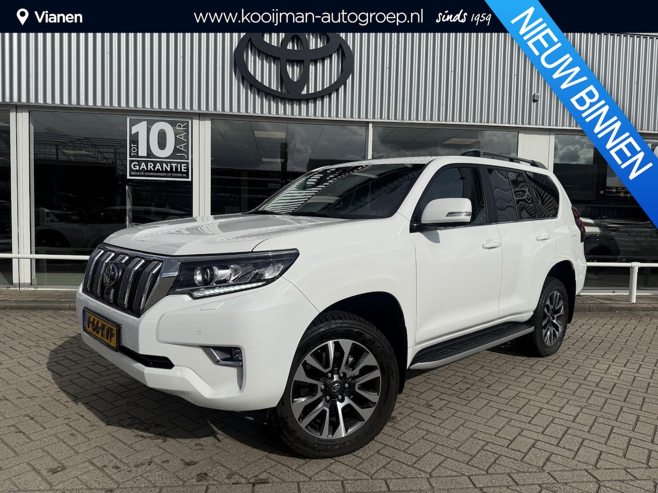 Toyota Land Cruiser - 2.8 D-4D-F Professional Window Van Grijs kenteken zonder BPM, Nieuw geleverd NL, 1e eigena - AutoWereld.nl