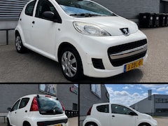 Peugeot 107 - Apk / Goed onderhouden / Lage km