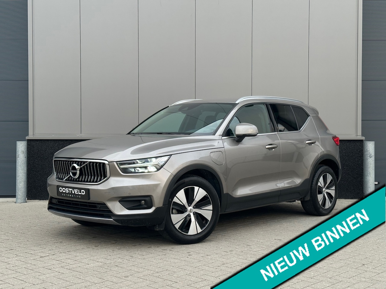 Volvo XC40 - 1.5 T5 Recharge 263PK Harman Kardon Camera PDC Cruise - AutoWereld.nl