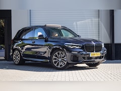 BMW X5 - XDrive45e High Executive / Pano / Trekhaak / Stoelkoeling