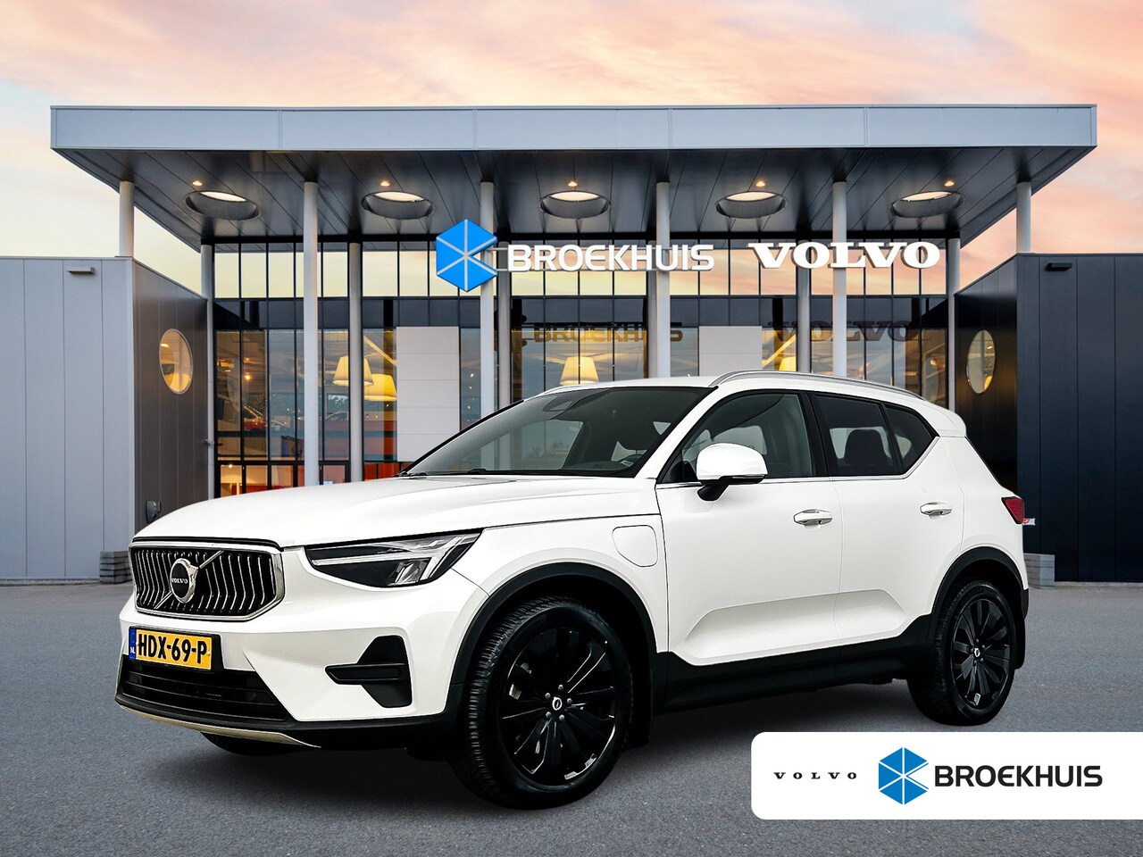 Volvo XC40 - T4 Plug-in hybrid Ultimate Bright | Adaptieve cruise | AGR stoelen | BLIS | Elec. trekhaak - AutoWereld.nl