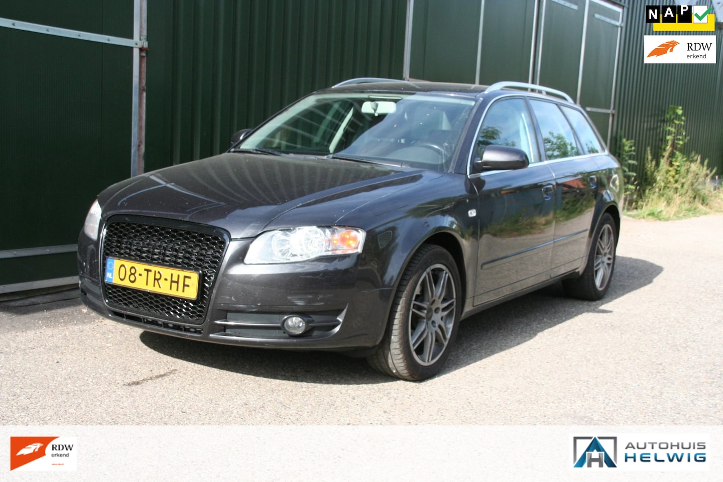 Audi A4 Avant - 2.0 Pro Line Business 2.0 Pro Line Business, AIRCO, NAVIGATIE, LEER, APK 2027 - AutoWereld.nl