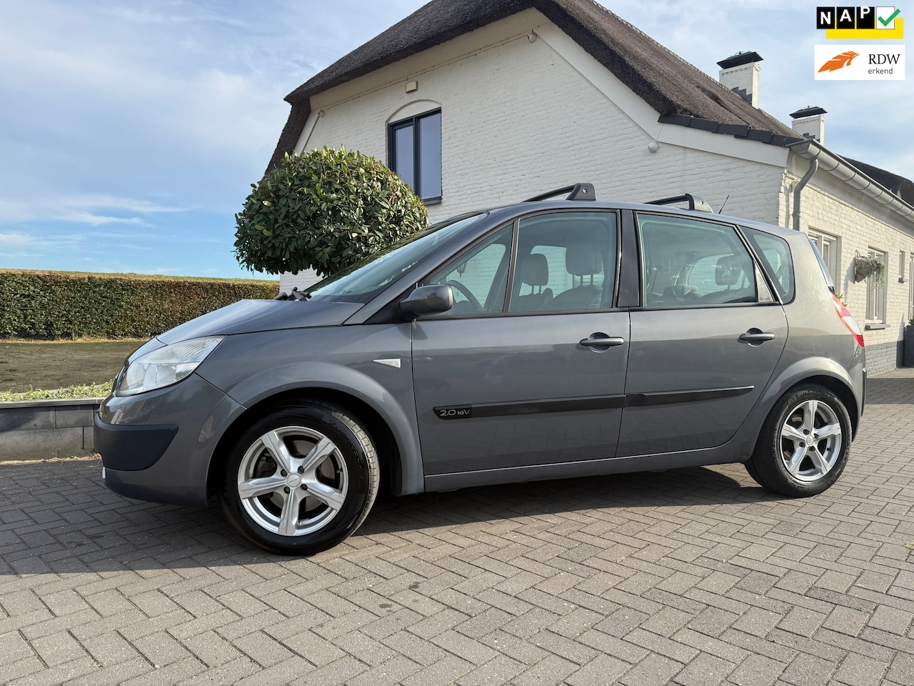 Renault Scénic - 2.0-16V Business Line / Bj: 2006 / N.A.P / Airco - AutoWereld.nl