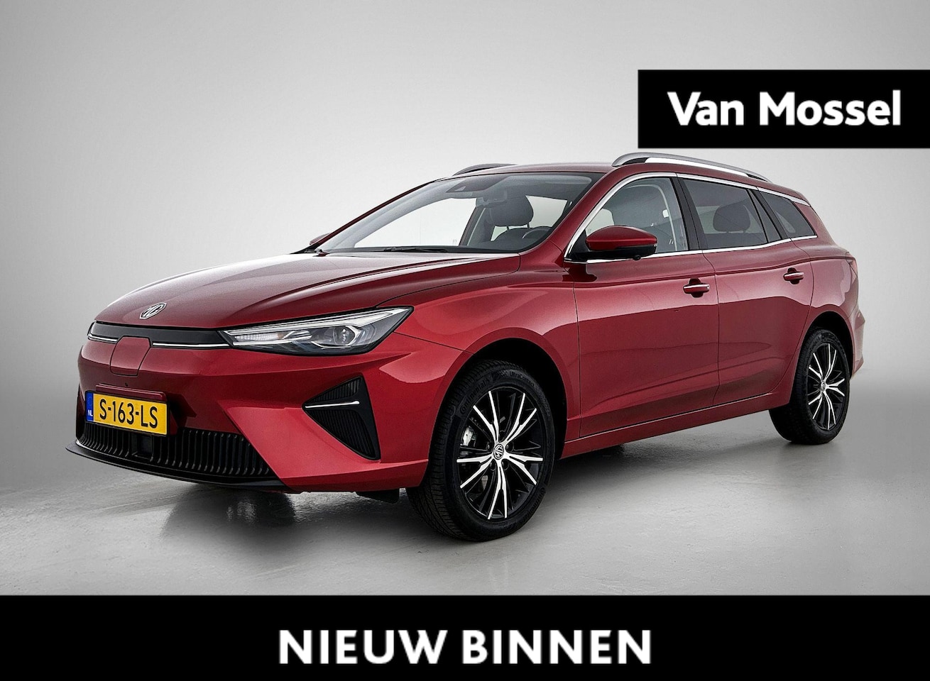 MG MG5 Electric - Long Range Luxury 61 kWh | WORDT VERWACHT | ACHTERUITRIJCAMERA | APPLE CARPLAY - ANDROID A - AutoWereld.nl