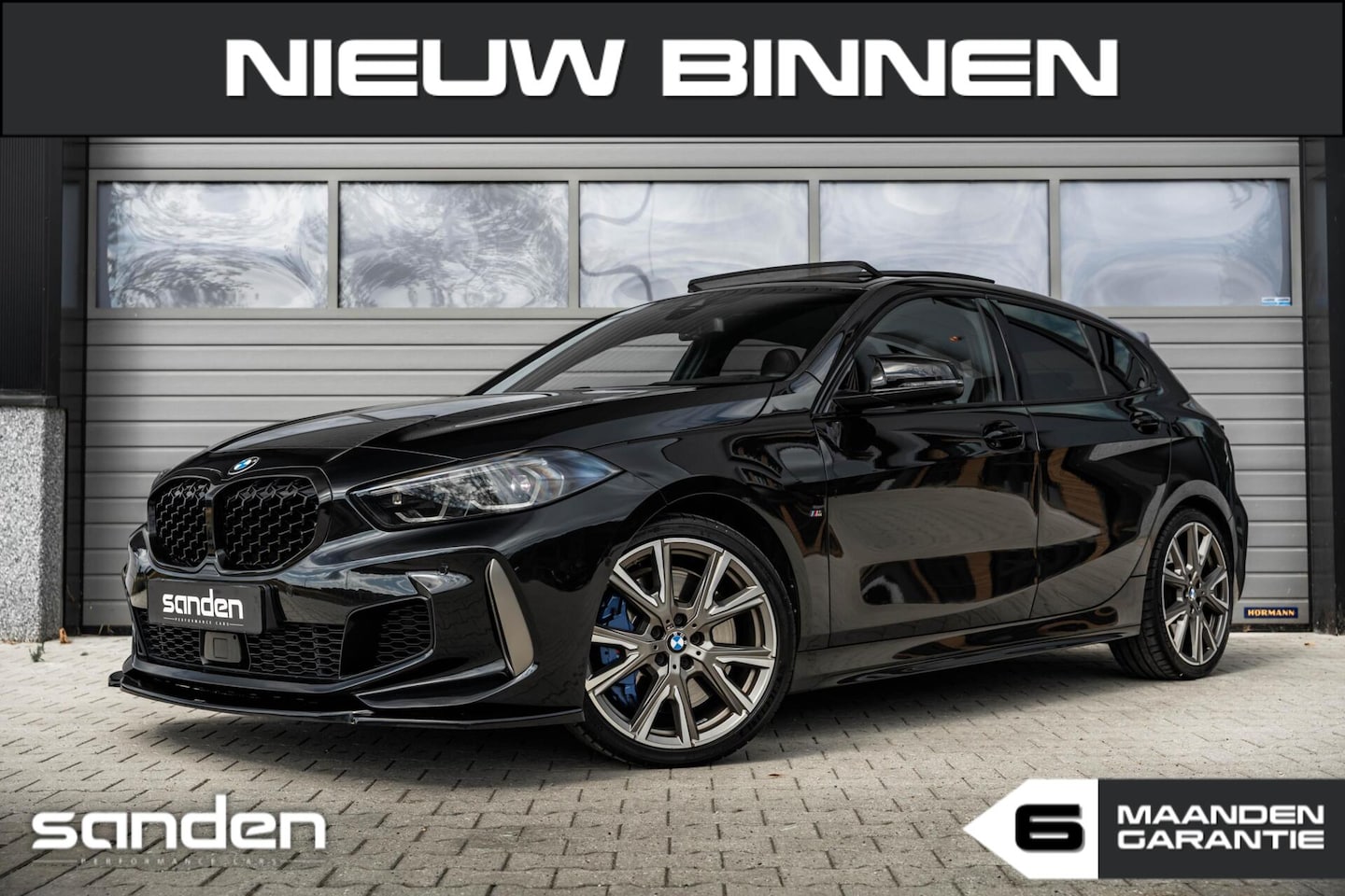 BMW 1-serie - M135i xDrive M Sport|Pano|H/K|Sportstoel|HUD|LED - AutoWereld.nl