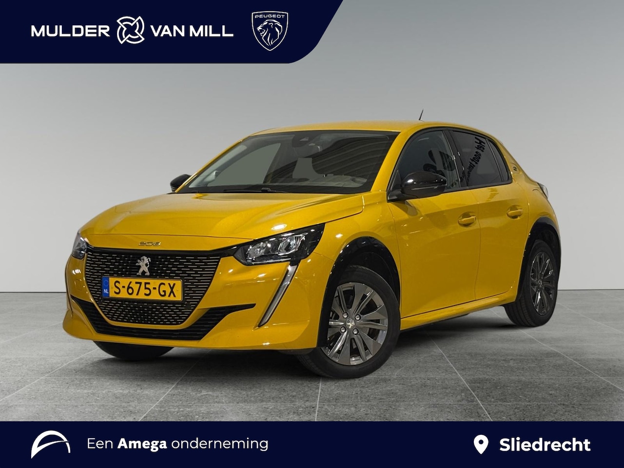 Peugeot e-208 - Allure Pack EV 3-FASEN 50kWh 136pk | STOELVERW. | i-COCKPIT® | 180° CAMERA |  APPLE CARPLA - AutoWereld.nl