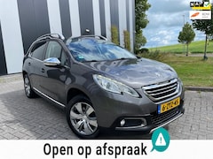 Peugeot 2008 - 1.2 PureTech Allure Navi-Pano-Clima-Cruise-Lmv-Trekhaak