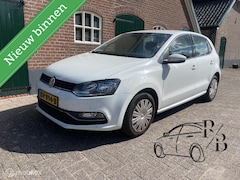 Volkswagen Polo - 1.4 TDI Comfortline Connected Series