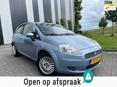 Fiat Grande Punto - 1.4 Dynamic Automaat-Lage Km-Airco-Elekpakket-2 Sleutels