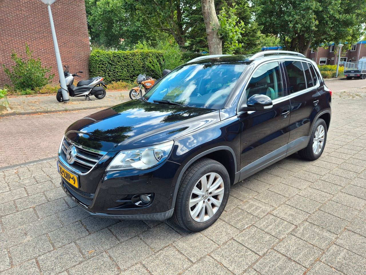 Volkswagen Tiguan - 1.4 TSI Sport&Style - AutoWereld.nl