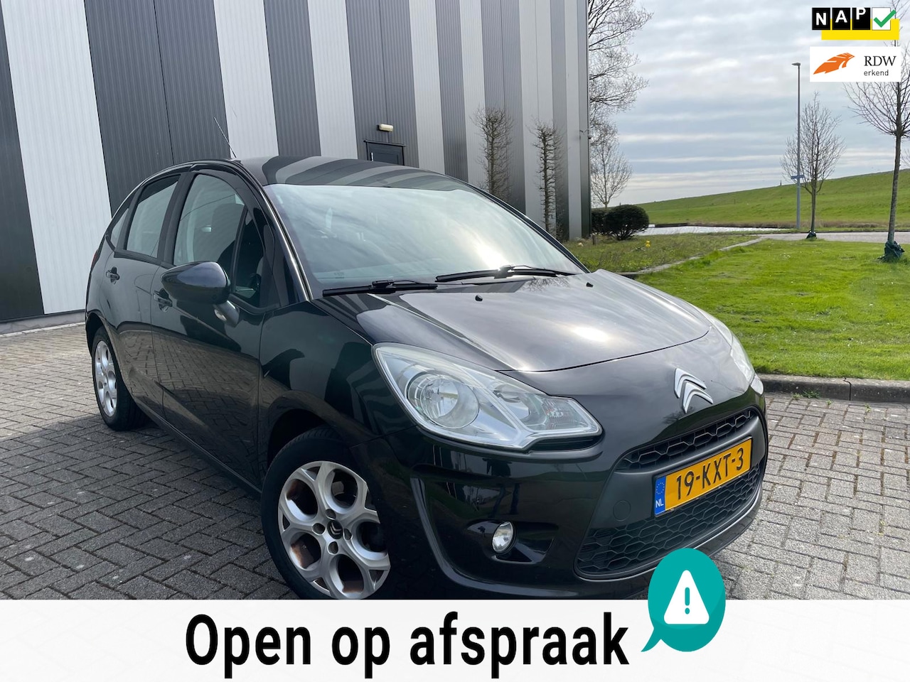 Citroën C3 - 1.4 Ligne Business Nw APK-Pano-Clima-Cruise-Pdc-Lmv - AutoWereld.nl