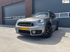 MINI Countryman - 1.5 Cooper SE ALL4 Chili* Plug in Hybride, *Led Verlichting* Head-Up Display*Lage Kilomete