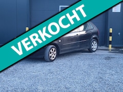 Volkswagen Polo - 1.2