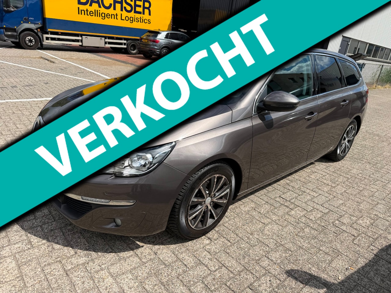Peugeot 308 SW - 1.6 BlueHDI Blue Lease Limited PANORAMA - AutoWereld.nl