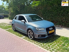 Audi A1 - 1.4 TFSI 3x S-Line Automaat, Xenon, Navi, 17"