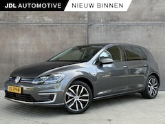 Volkswagen e-Golf - Highline | SOH 93% | Dynaudio | Warmtepomp | Leder | Adaptieve cruise | Camera | CarPlay |