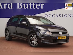 Volkswagen Golf - 1.2 TSI 110PK Connected Series+Navigatie+Parkeer-Hulp+stoel-verw+16"lmv = TOP
