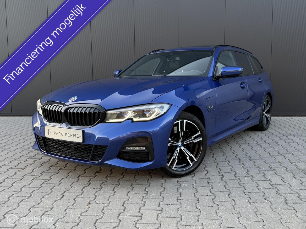 BMW 3-serie Touring - 330e Touring xDrive/Pano/Laser/Trekhaak/Memory/M-pakket - AutoWereld.nl