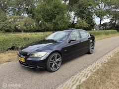 BMW 3-serie - 325i High Executive Schuifdak LEES TEKST