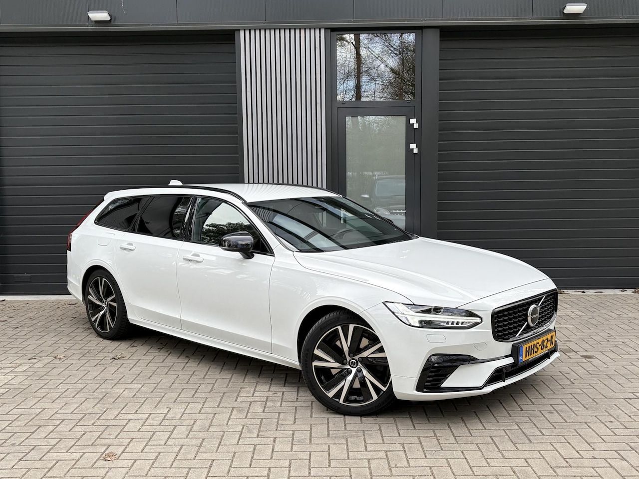 Volvo V90 - 2.0 T8 AWD Inscription Exclusive 2.0 T8 AWD Inscription Exclusive - AutoWereld.nl