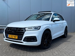 Audi Q5 - 50 TFSI-e Quattro S-edition | Panoramadak | Navigatie | Climate Control | Stoelverwarming