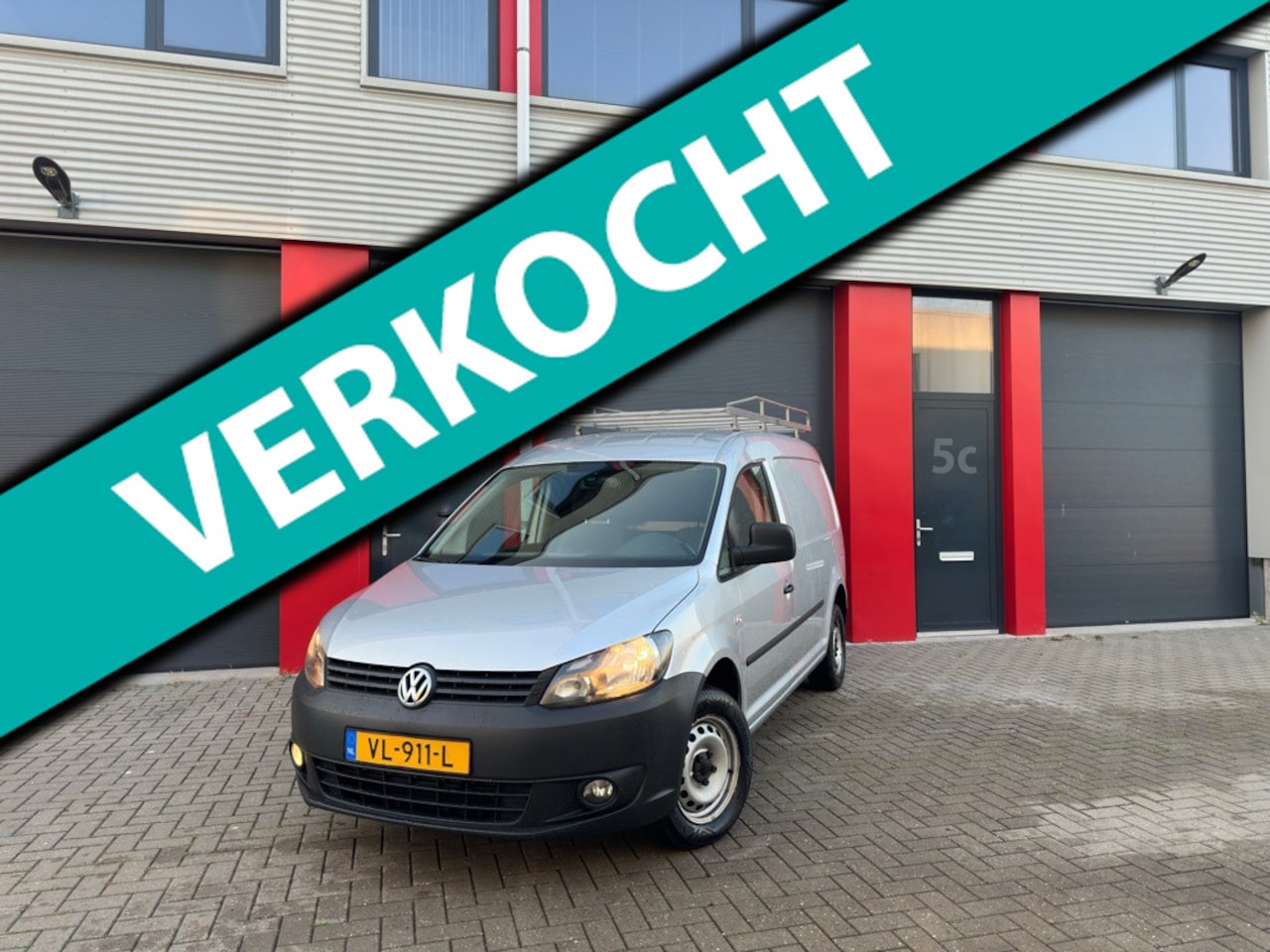 Volkswagen Caddy Maxi - 1.6 TDI imperiaal Navi Cruise Airco - AutoWereld.nl