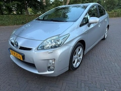 Toyota Prius - 1.8 Dynamic/Dealerauto/Headup/Xenon/Camera/Navi/APK