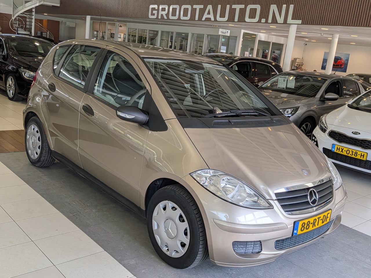 Mercedes-Benz A-klasse - 150 Classic Automaat Airco, Cruise Control, Trekhaak, Stuurbekrachtiging - AutoWereld.nl