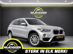 BMW X1 - SDrive20i Centennial High Executive Automaat met Leder Trekhaak Vol opties