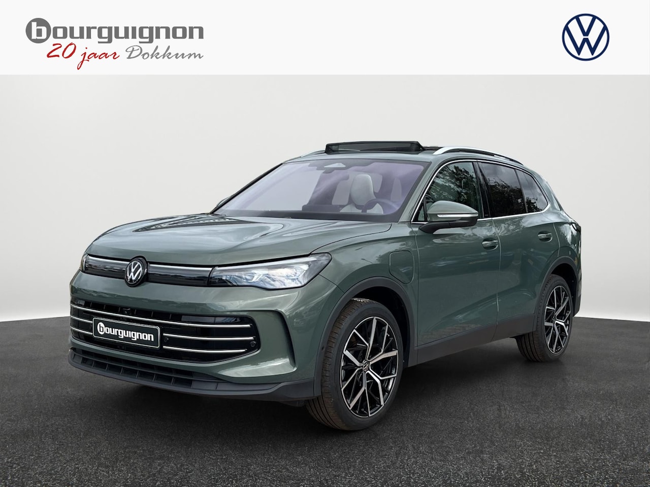 Volkswagen Tiguan - 1.5 eHybrid Elegance | PHEV | 204Pk | Trekhaak | Pano Dak | A.camera | | HUD | 5J fabriek - AutoWereld.nl