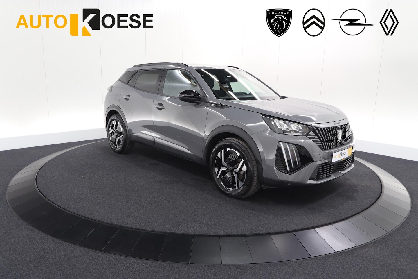 Peugeot e-2008 - EV Allure 54 kWh | SOH 97,2% | 360 Camera | Dodehoekdetectie | 11 KW Lader | Apple Carplay - AutoWereld.nl