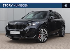 BMW X1 - xDrive25e M Sport Automaat / Trekhaak / Panoramadak / Sportstoelen / Comfort Access / Acht