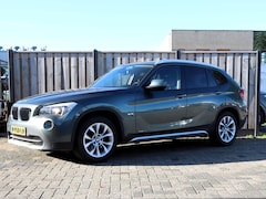 BMW X1 - sDrive18i Executive/ nieuwe apk