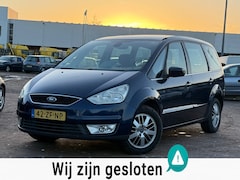Ford Galaxy - 2.0-16V Ghia/ 7PRSN/ NIEUWE APK