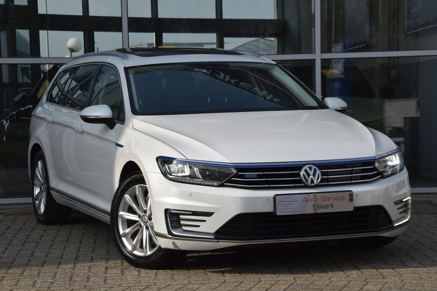 Volkswagen Passat Variant - GTE Highline Pano Leder Trekhaak ACC Camera PDC Automaat - AutoWereld.nl
