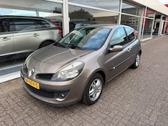 Renault Clio - 1.6-16V Dynamique S | Automaat | Elektrische ramen | Airco | Voorzien van trekhaak | Deale