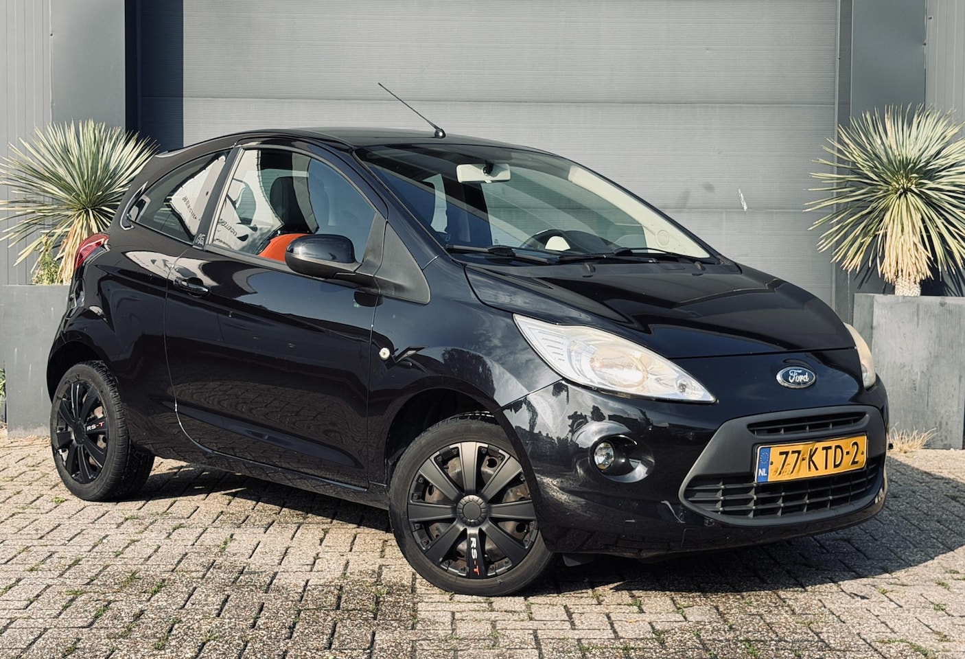 Ford Ka - 1.2 nieuw apk/dist riem/multi riem/4 banden - AutoWereld.nl