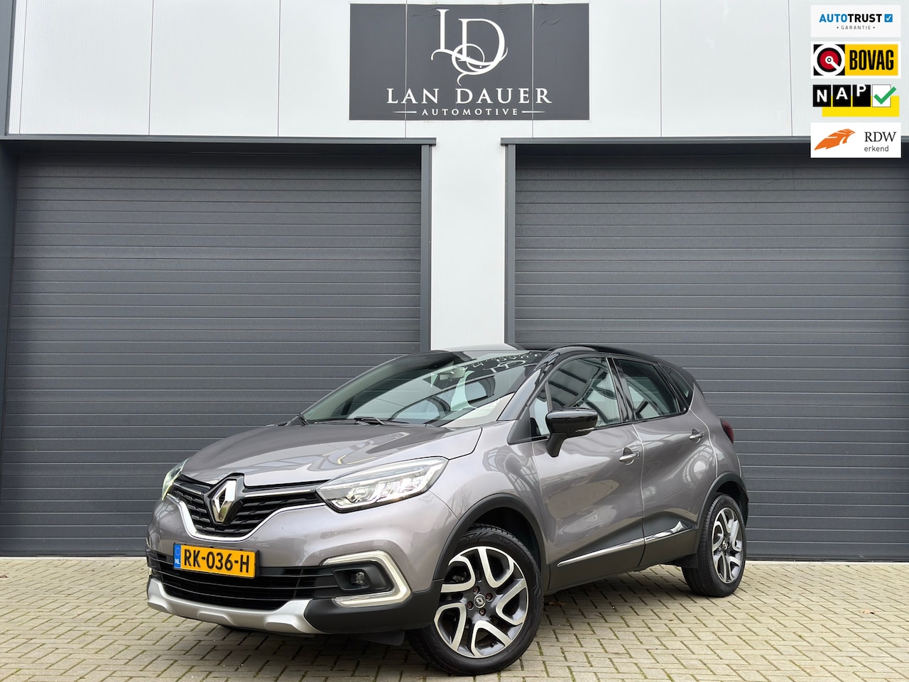 Renault Captur - 0.9 TCe Intens / NAP Lage KM / LED / APK - AutoWereld.nl