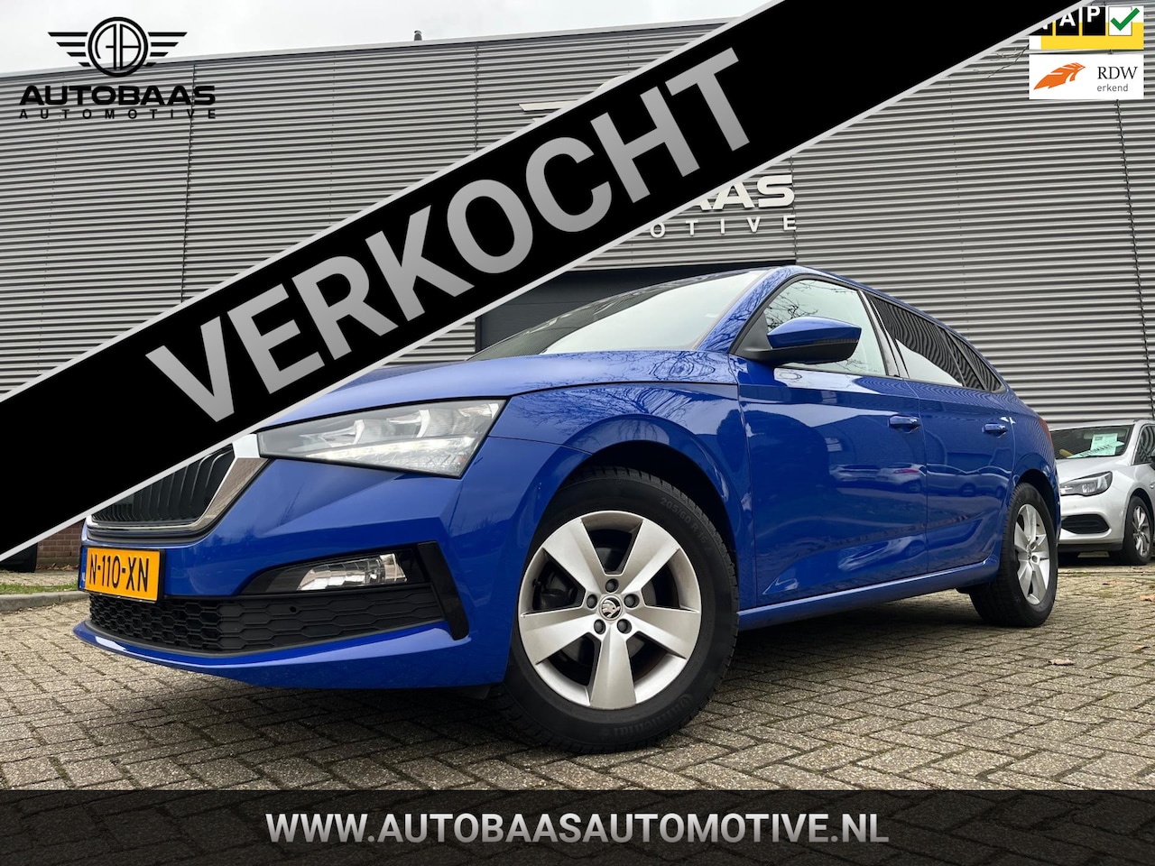 Skoda Scala - 1.0 TSI Ambition AUTOMAAT ** APK 02-2028 ** +NL AUTO+1EIG+NAP+TREKHAAK+AIRCO+NAVIGATIE APP - AutoWereld.nl