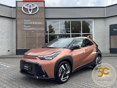 Toyota Aygo X - HYBRID 115 ENVY NIEUW EN DIRECT LEVERBAAR LED PARK-SENSOREN KEYLESS STOELVERW APPLE/ANDROI