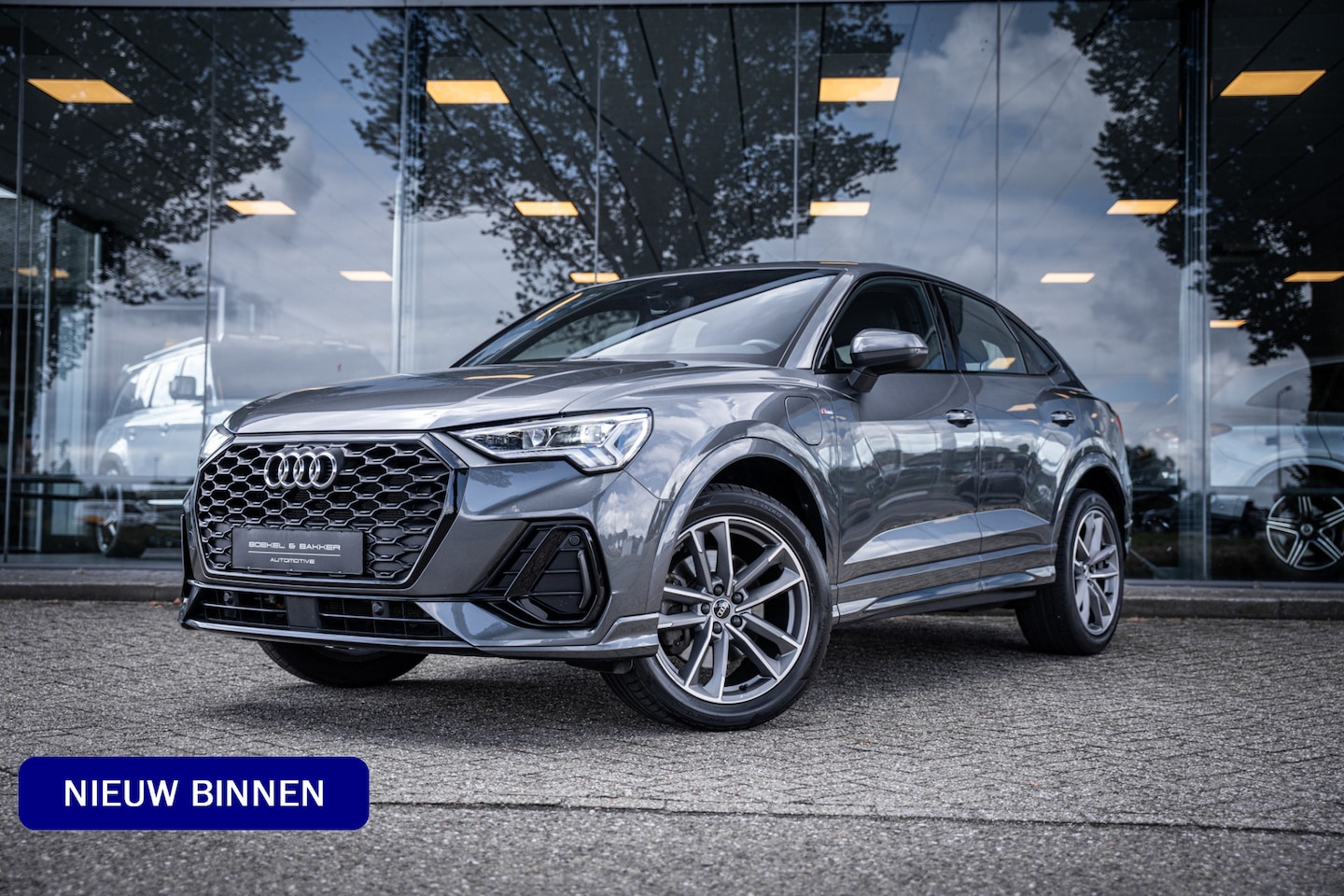 Audi Q3 Sportback - 45 TFSI e S Edition ** Keyless ** LED ** Camera ** Trekhaak - AutoWereld.nl