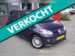 Volkswagen Up! - 1.0 high up BlueMotion / Cruise control / Bluetooth / Navi / Bear lock