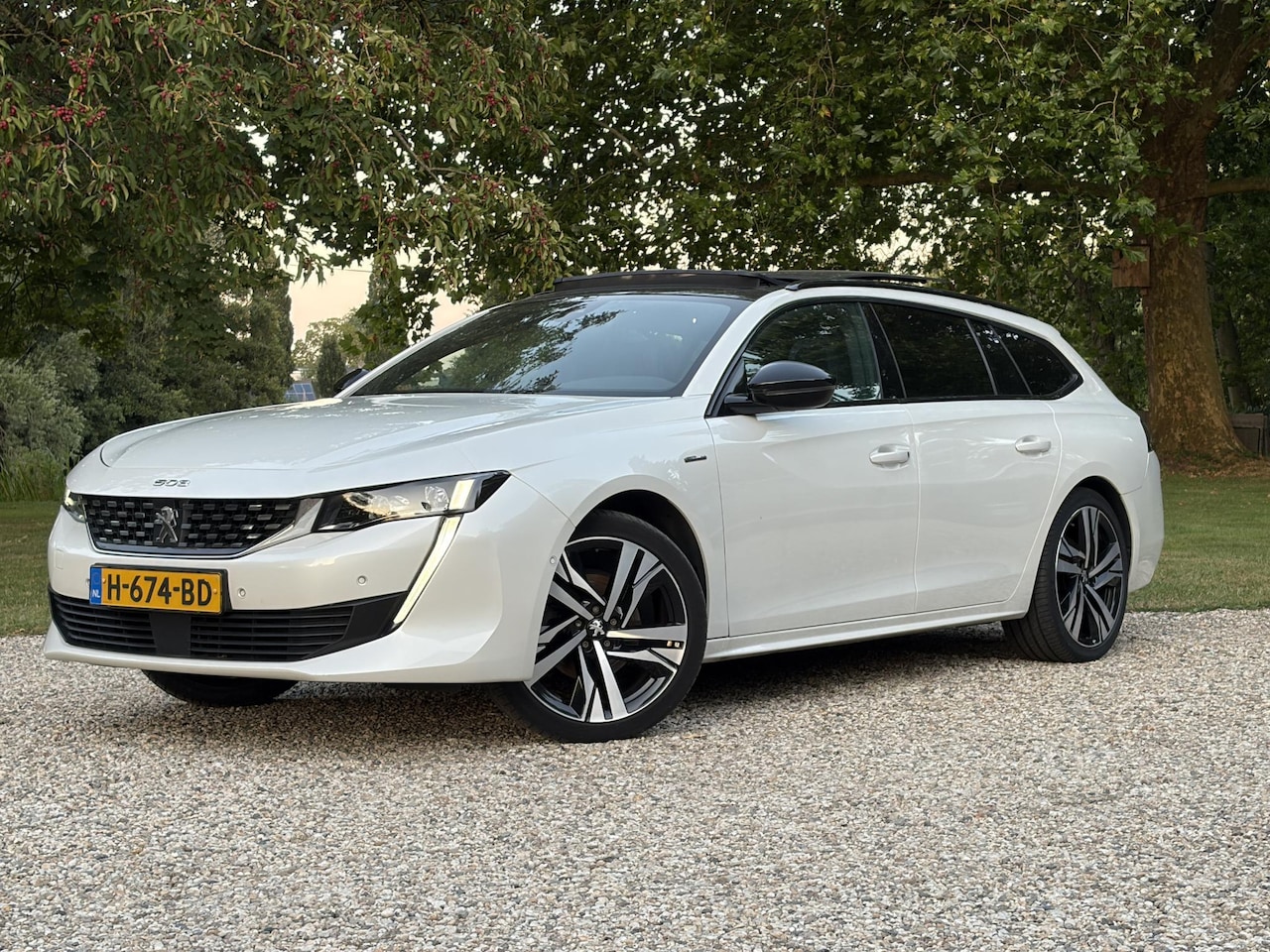 Peugeot 508 SW - 1.5 HDi GT-Line Automaat, Carplay, Schuifdak - AutoWereld.nl