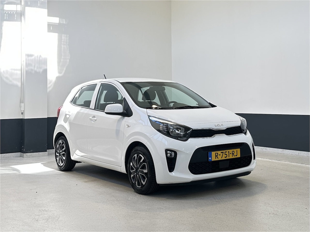 Kia Picanto - 1.0 DPi ComfortLine | Apple Carplay/ Android auto | Airco | Bluetooth | NL | Airco | 1 Eig - AutoWereld.nl