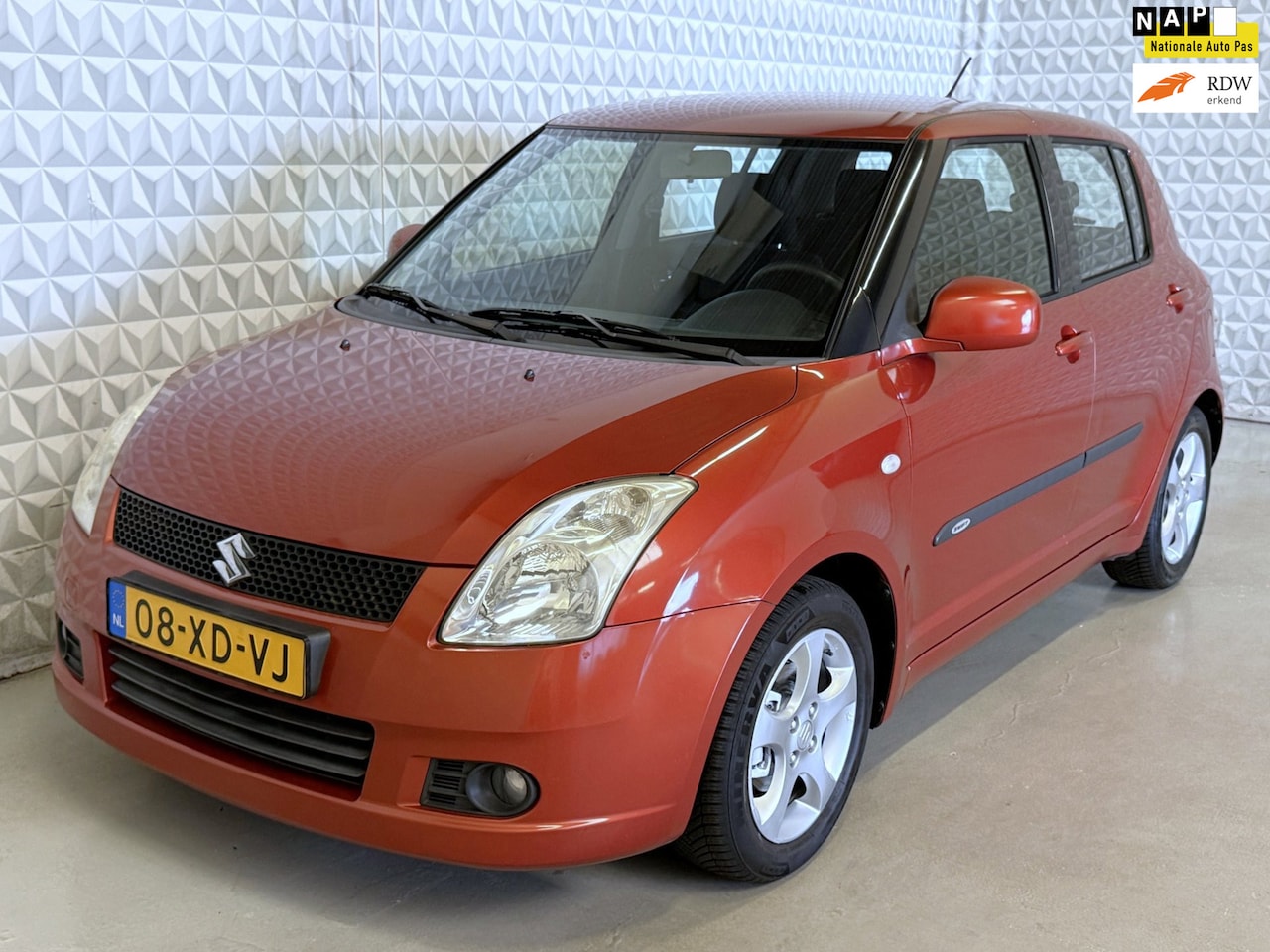 Suzuki Swift - 1.3 Shogun + APK tot 05-2027 én AIRCO / 220.000km (2007) - AutoWereld.nl