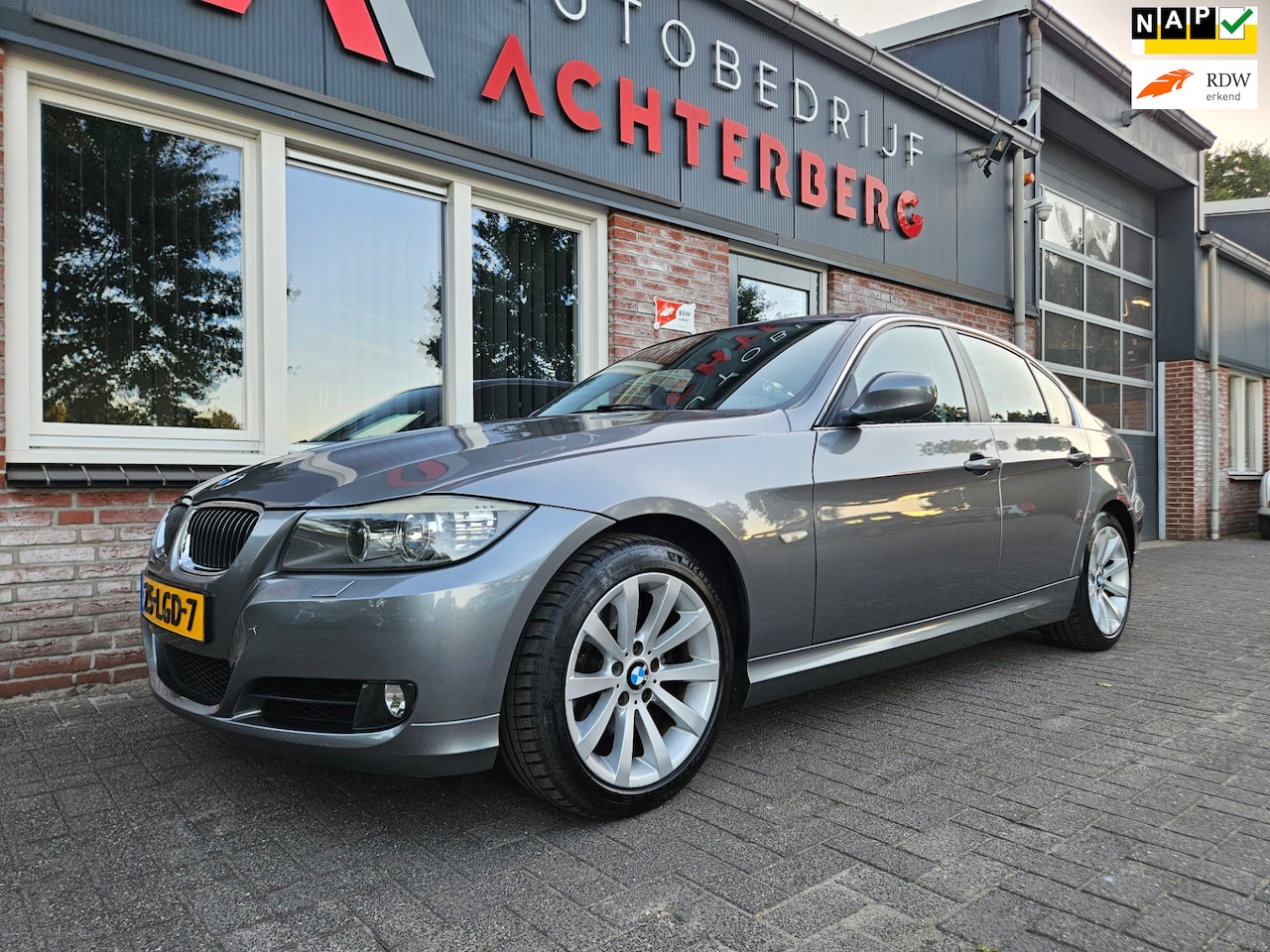 BMW 3-serie - 325i Business Line Automaat! NAP! Mooie/Nette Auto! 6-Cilinder! Xenon! Navigatie! 218PK! - AutoWereld.nl