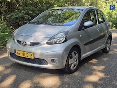 Toyota Aygo - 1.0-12V +