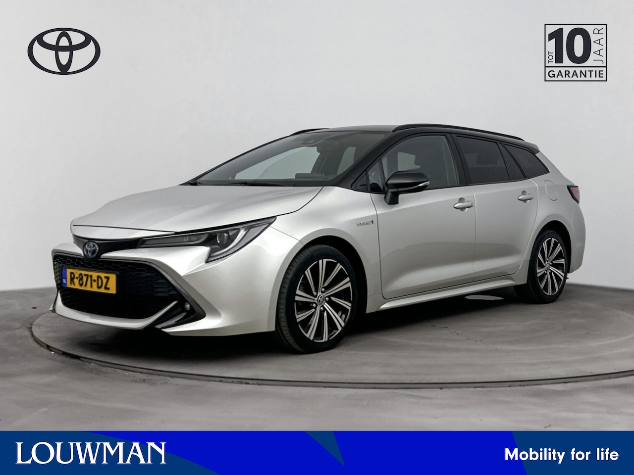 Toyota Corolla Touring Sports - 1.8 Hybrid Dynamic Bi-Tone | Stuur-Stoelverwarming | Elek. Kofferklep | Head Up Display | - AutoWereld.nl